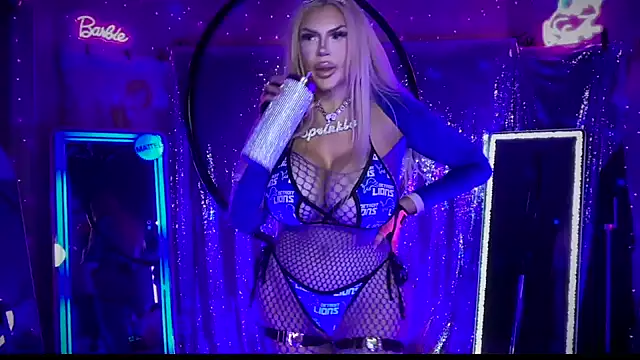 bimbotwerkqueen online show from January 2025 07:36:01 AM