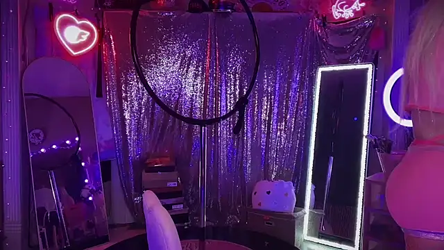 bimbotwerkqueen online show from September 2025 12:27:05 AM