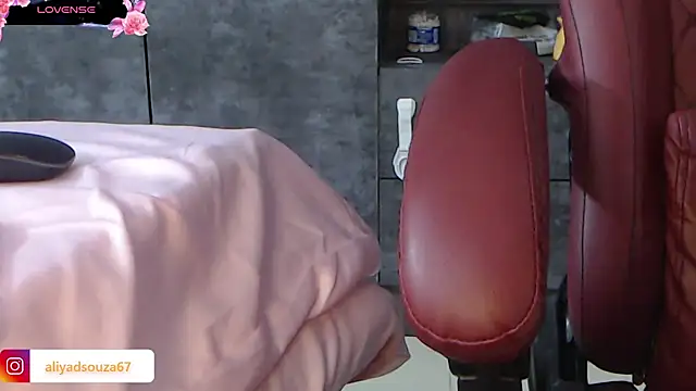 aliyadsouza online show from January 2025 09:08:01 AM