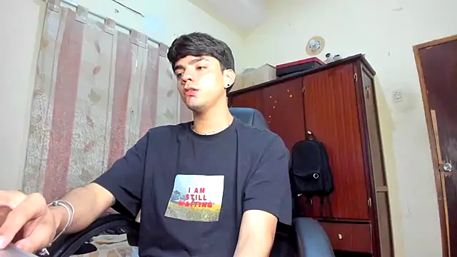 dylancrugerx online show from December 2024 09:08:02 PM