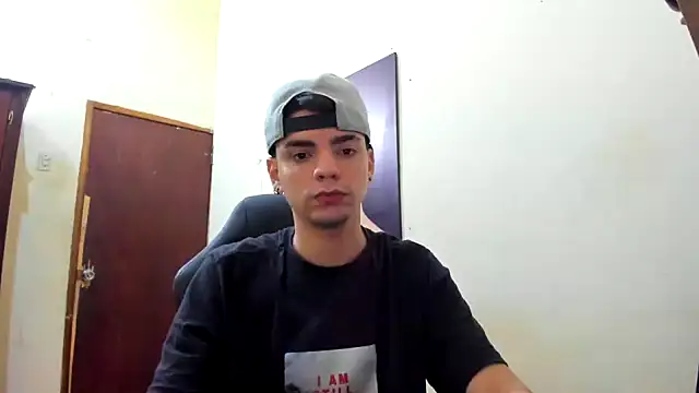 dylancrugerx online show from December 2024 09:20:02 PM