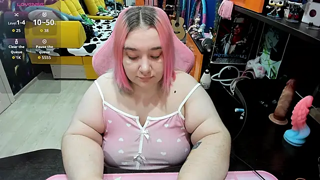 Softie Sofy online show from November 2025 03:21:02 AM