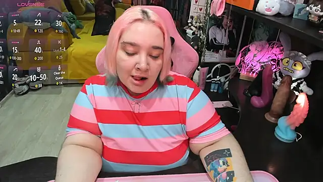 Softie Sofy online show from March 2026 02:44:02 AM