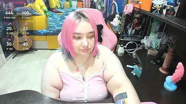 Snapshot of Softie_Sofy chatting on October 2025 11:16:02 PM Softie Sofy online show from October 2025 11:16:02 PM