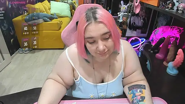 Snapshot of Softie_Sofy chatting on May 2026 01:53:01 AM Softie Sofy online show from May 2026 01:53:01 AM