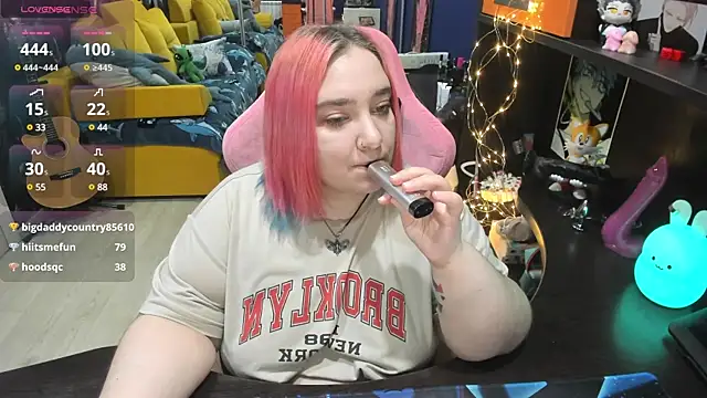 Snapshot of Softie_Sofy chatting on February 2025 09:50:02 AM Softie Sofy online show from February 2025 09:50:02 AM