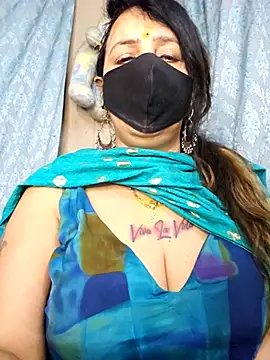 cute-tanvi online show from February 2026 12:55:02 AM