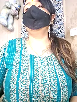 cute-tanvi online show from April 2026 12:40:01 AM