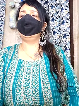 cute-tanvi online show from April 2026 12:51:01 PM