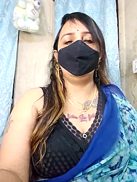 Snapshot of cute-tanvi chatting on November 2025 01:31:02 AM cute-tanvi online show from November 2025 01:31:02 AM