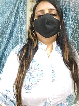 cute-tanvi online show from February 2025 01:47:02 AM