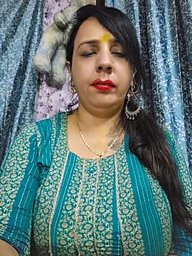 cute-tanvi online show from May 2026 01:42:02 PM