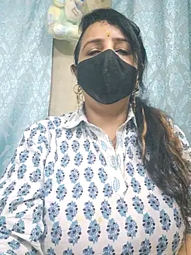 Snapshot of cute-tanvi chatting on November 2025 01:01:02 AM cute-tanvi online show from November 2025 01:01:02 AM