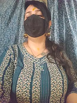 cute-tanvi online show from June 2026 01:11:02 AM