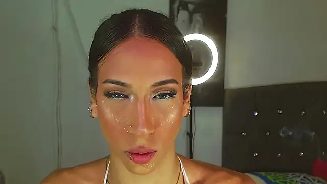 Kenisha Sweet online show from January 2026 12:36:02 AM