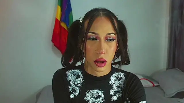 Kenisha Sweet online show from October 2025 06:08:01 PM