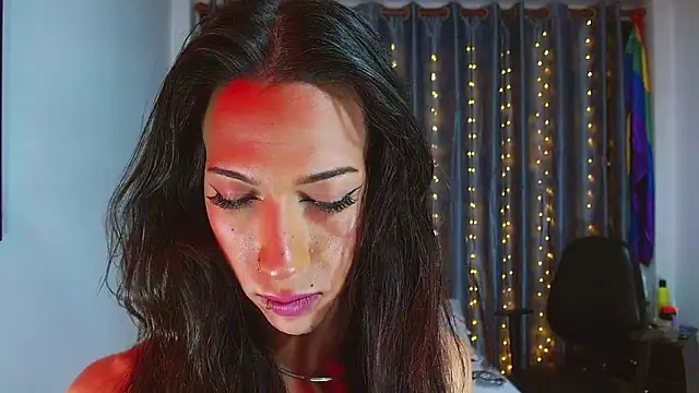 Kenisha Sweet online show from March 2026 01:54:02 AM