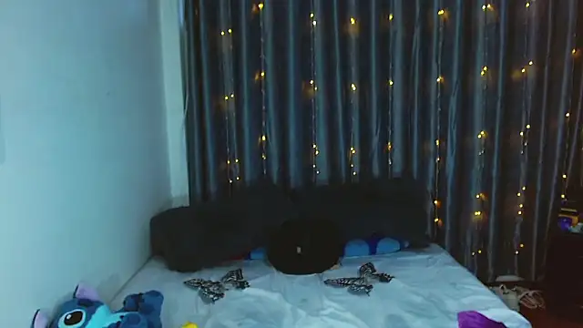 Kenisha Sweet online show from April 2026 10:49:02 PM