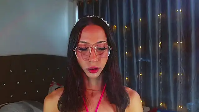 Kenisha Sweet online show from February 2026 09:14:02 PM