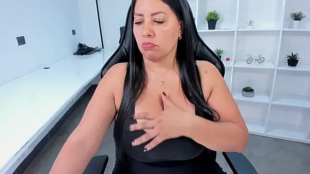 natural bigboobs online show from September 2025 07:50:01 PM