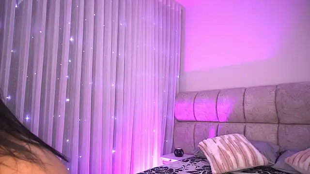 rousse coup online show from December 2025 07:13:01 PM