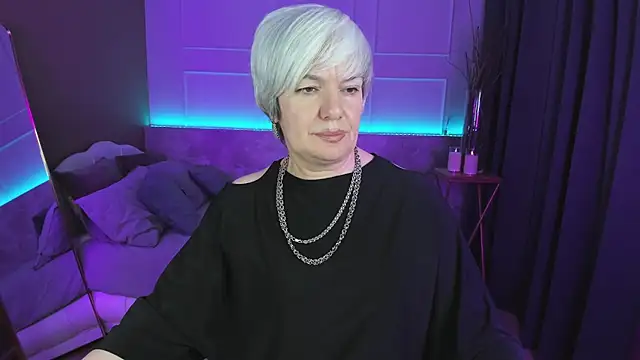 Snapshot of CarmenSoft chatting on March 2025 03:58:02 AM CarmenSoft online show from March 2025 03:58:02 AM