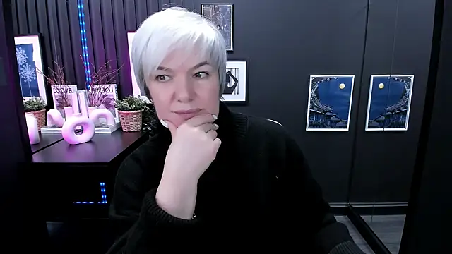 CarmenSoft online show from February 2026 09:03:01 PM