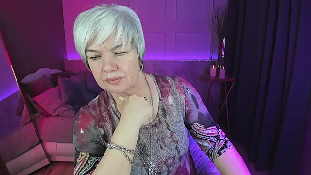 Snapshot of CarmenSoft chatting on March 2025 03:56:01 AM CarmenSoft online show from March 2025 03:56:01 AM
