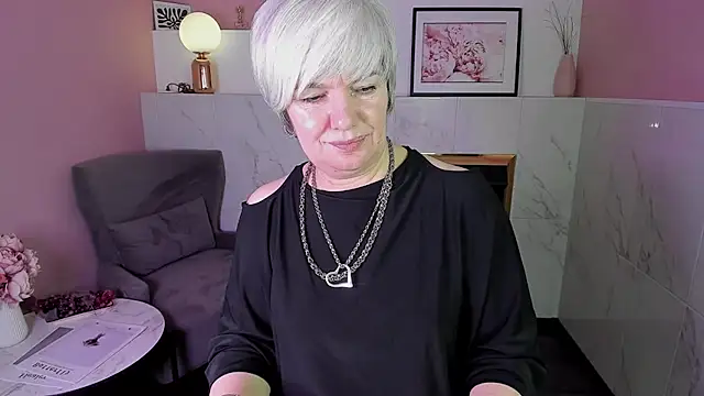 Snapshot of CarmenSoft chatting on January 2025 11:46:01 PM CarmenSoft online show from January 2025 11:46:01 PM