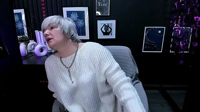 CarmenSoft online show from February 2026 08:53:01 PM