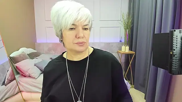 Snapshot of CarmenSoft chatting on March 2025 08:44:02 PM CarmenSoft online show from March 2025 08:44:02 PM