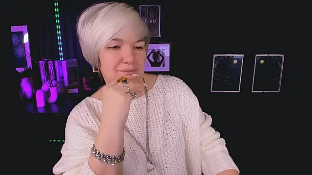 CarmenSoft online show from February 2026 09:01:02 PM