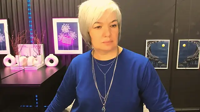 Snapshot of CarmenSoft chatting on May 2026 08:53:02 PM CarmenSoft online show from May 2026 08:53:02 PM