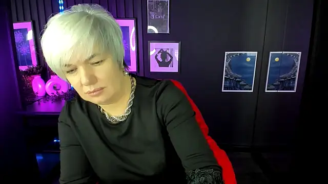 CarmenSoft online show from December 2025 08:42:01 PM