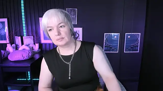 CarmenSoft online show from July 2026 09:10:01 PM