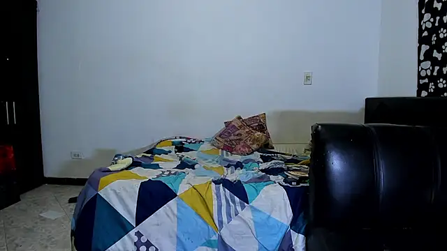 ares sexxx online show from October 2025 02:38:01 PM