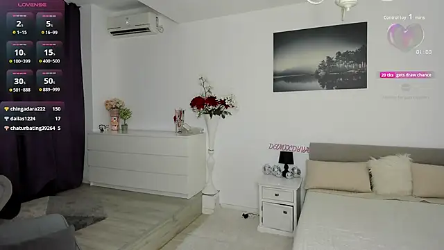 Domixdyva online show from September 2025 04:09:02 PM