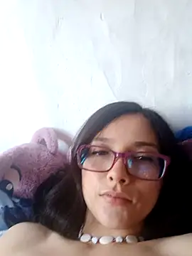 Perladulce online show from March 2026 01:45:02 PM