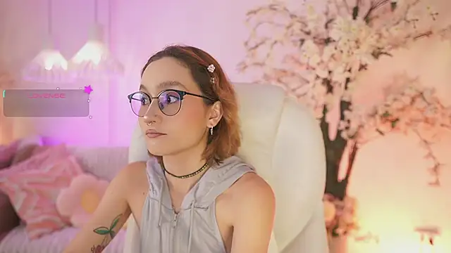 DalahiaRush online show from November 2025 07:06:01 PM