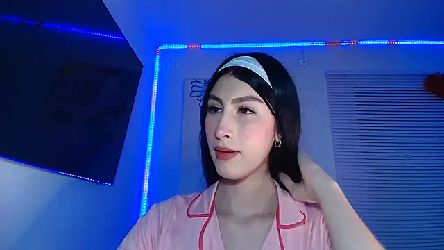 valeria gonzales  online show from November 2025 10:35:01 PM