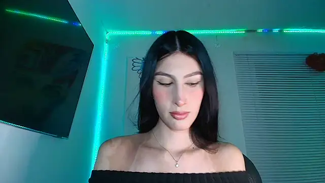 valeria gonzales  online show from March 2026 01:05:02 AM