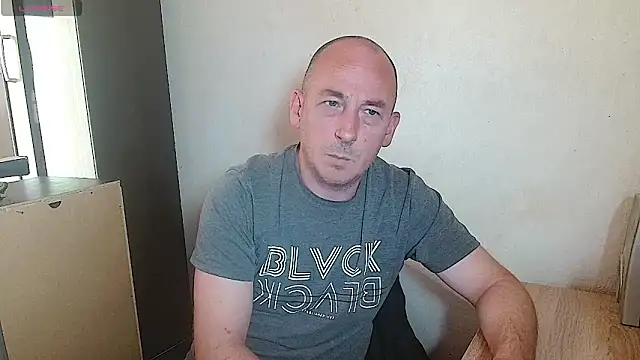 Johan   Barker online show from April 2026 12:01:01 PM