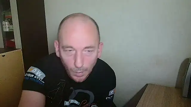 Johan   Barker online show from February 2026 01:51:02 PM