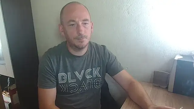 Johan   Barker online show from September 2025 10:43:02 AM
