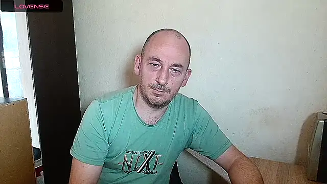 Johan   Barker online show from February 2026 01:00:01 PM