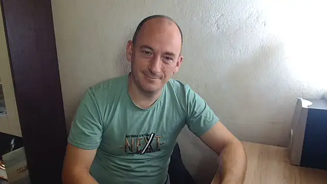 Johan   Barker online show from October 2025 10:49:01 AM