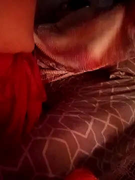 NylonBooyy online show from May 2026 03:33:01 AM