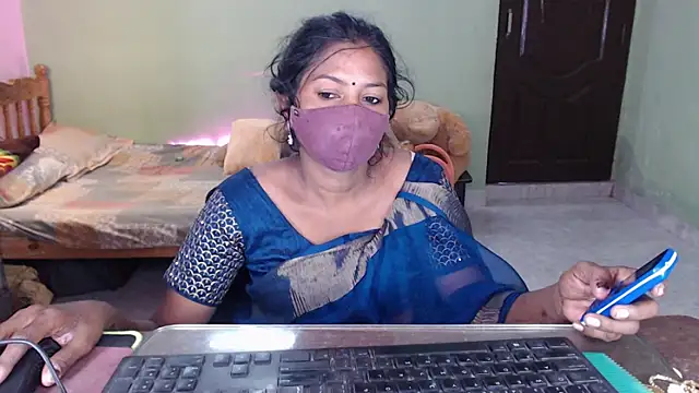 Snapshot of Novapol chatting on April 2026 01:51:02 PM Novapol online show from April 2026 01:51:02 PM