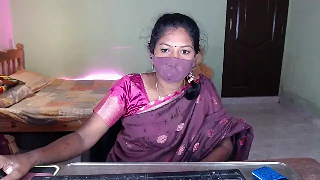 Snapshot of Novapol chatting on April 2026 12:41:01 PM Novapol online show from April 2026 12:41:01 PM