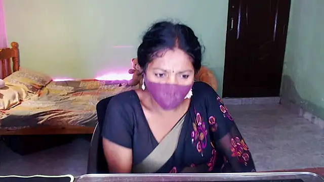 Snapshot of Novapol chatting on May 2026 05:52:01 PM Novapol online show from May 2026 05:52:01 PM